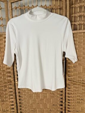 NWT Athleta Signature Rib Elbow Sleeve Tee Size Large White